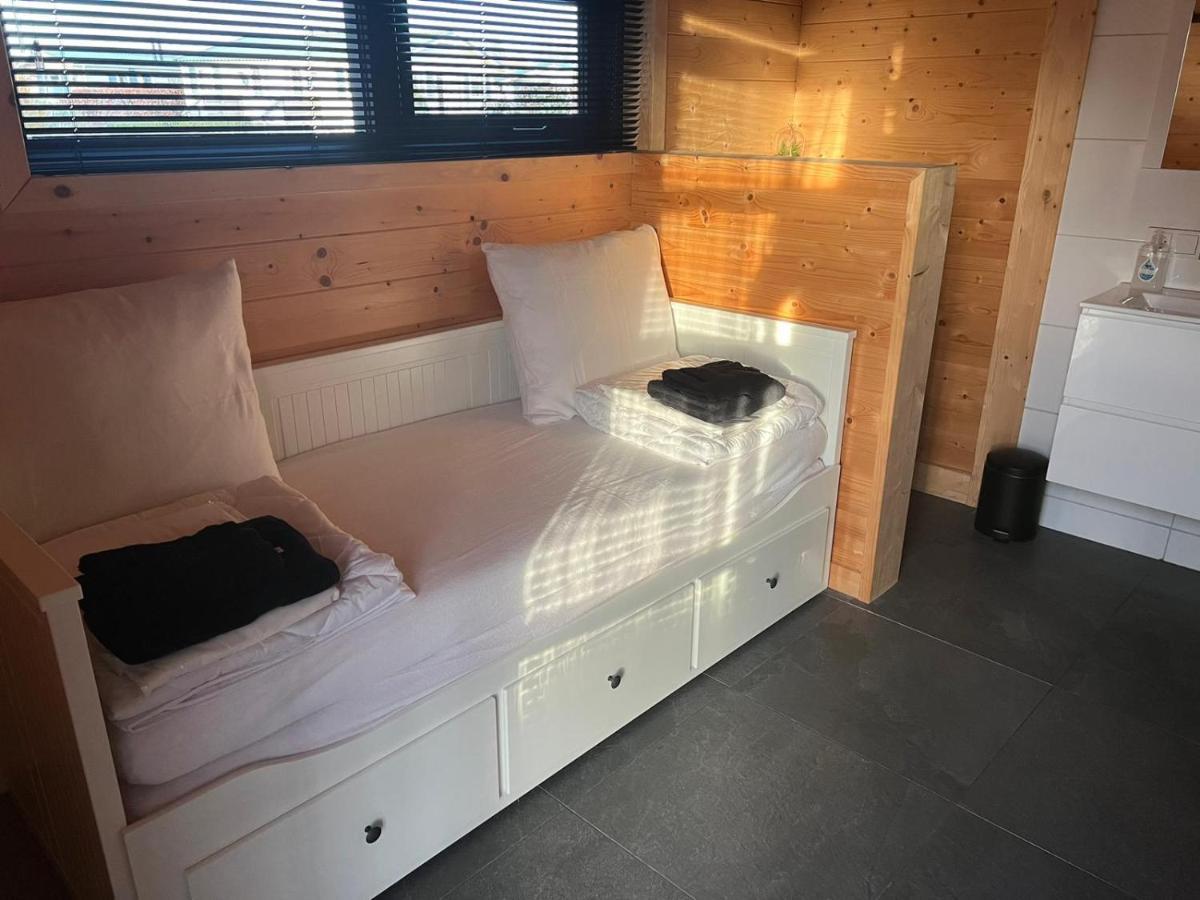 Chalet Met Sauna En Airconditioning Синт-Анналанд Экстерьер фото